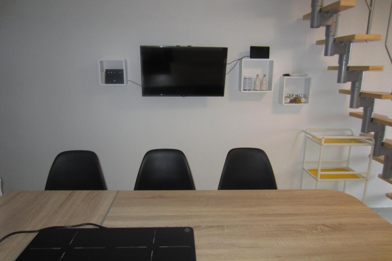 Apartman Valinor Miholascica Ngoại thất bức ảnh