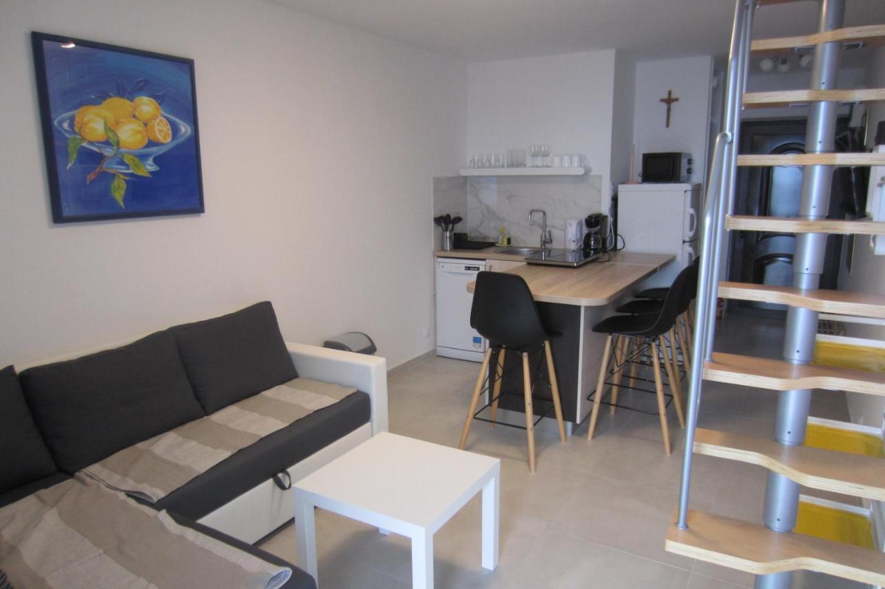 Apartman Valinor Miholascica Ngoại thất bức ảnh